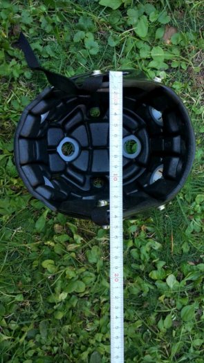 SPORTOVNÍ PŘILBA - 6