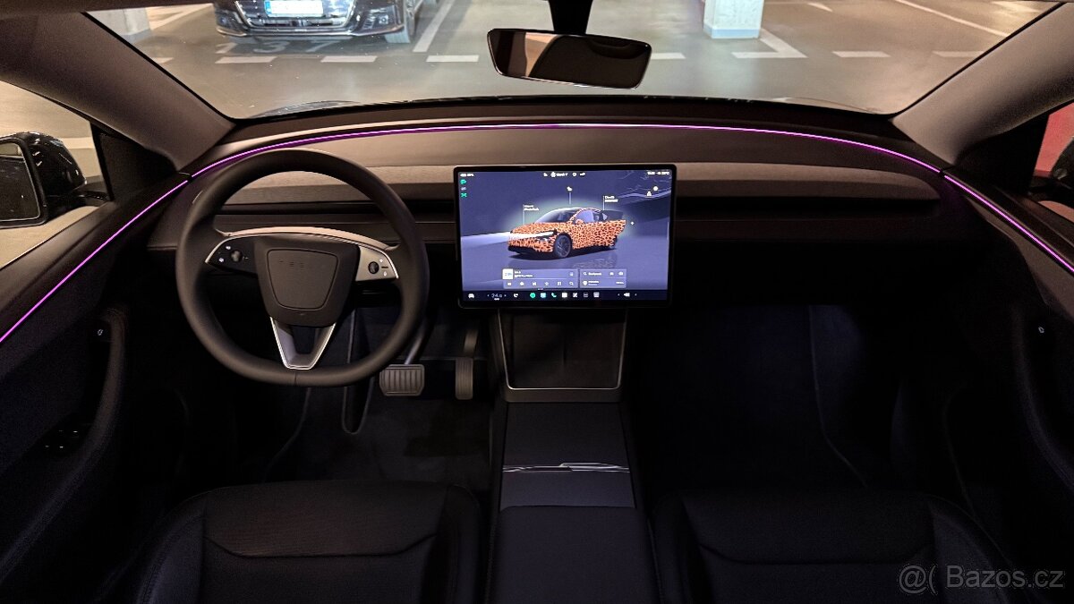 Tesla Model Y Premium Long Range 4x4 - 6