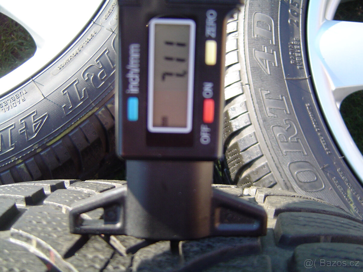 4XZIMNÍ HLINÍKOVÁ KOLA ŠKODA OCTAVIA III,II 205/55 R16 .TOP. - 6