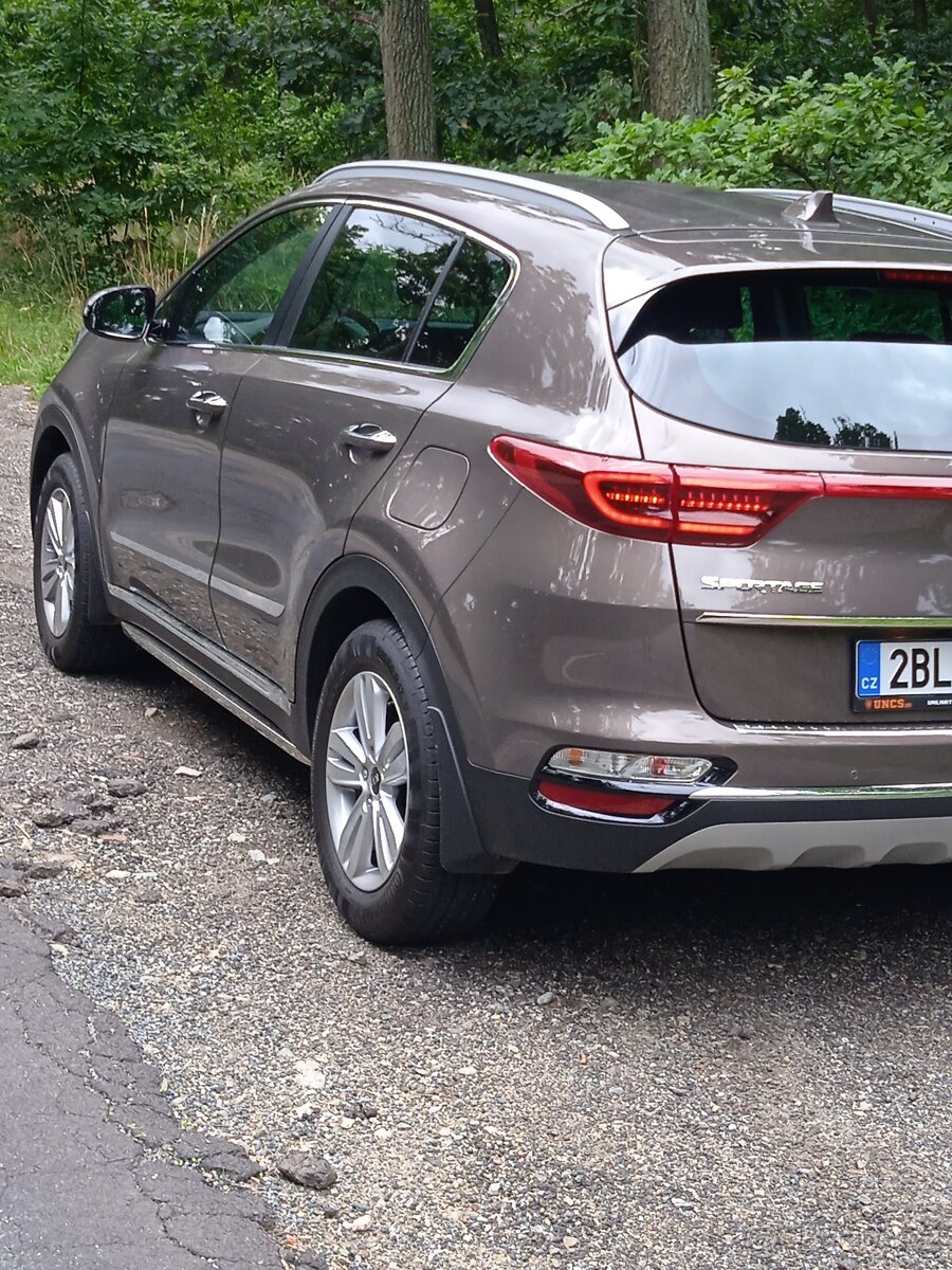 KIA Sportage QL 1,6 T-GDi (31tisíc km)-Stav nového vozu,DPH - 6