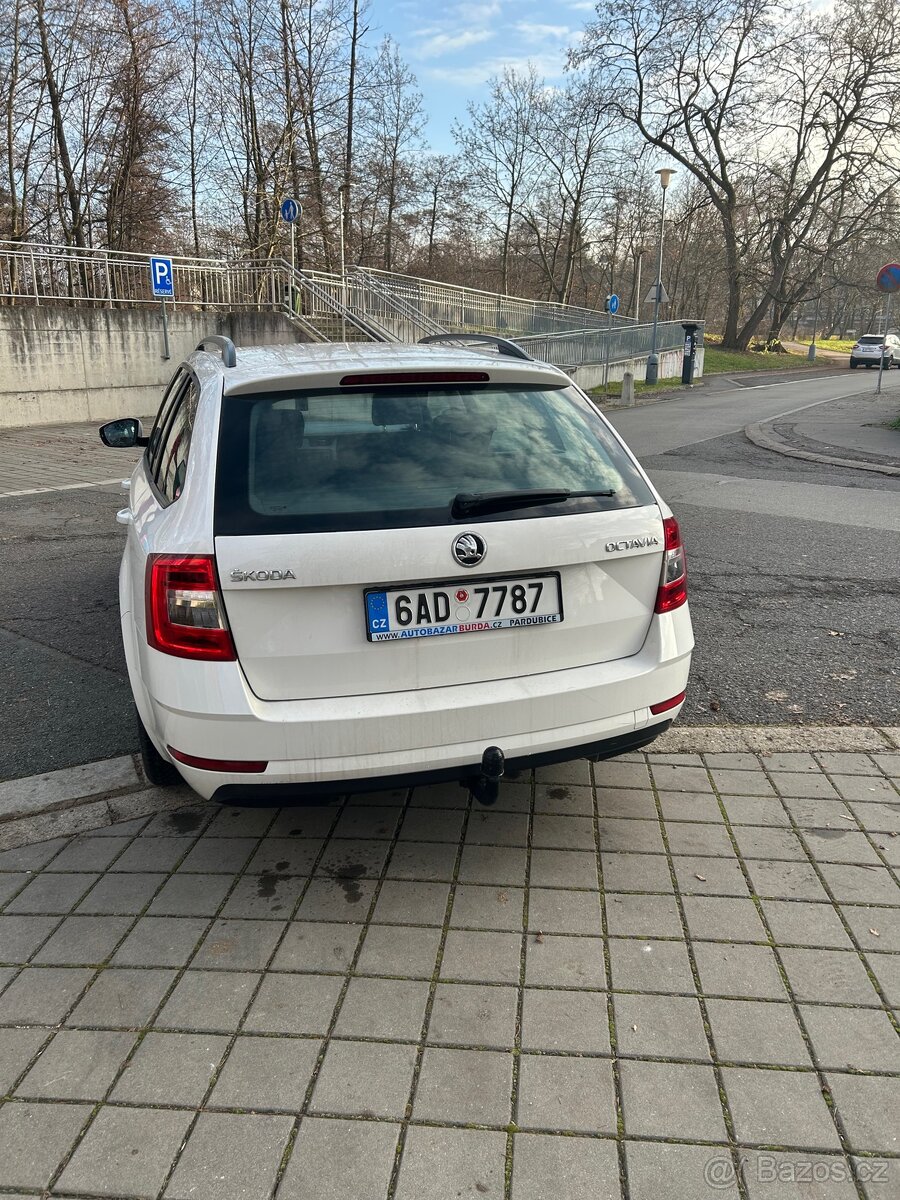 ⭐ Škoda Octavia Combi 1.6 TDI 85 kW | 2017 | Servisní kniha - 6