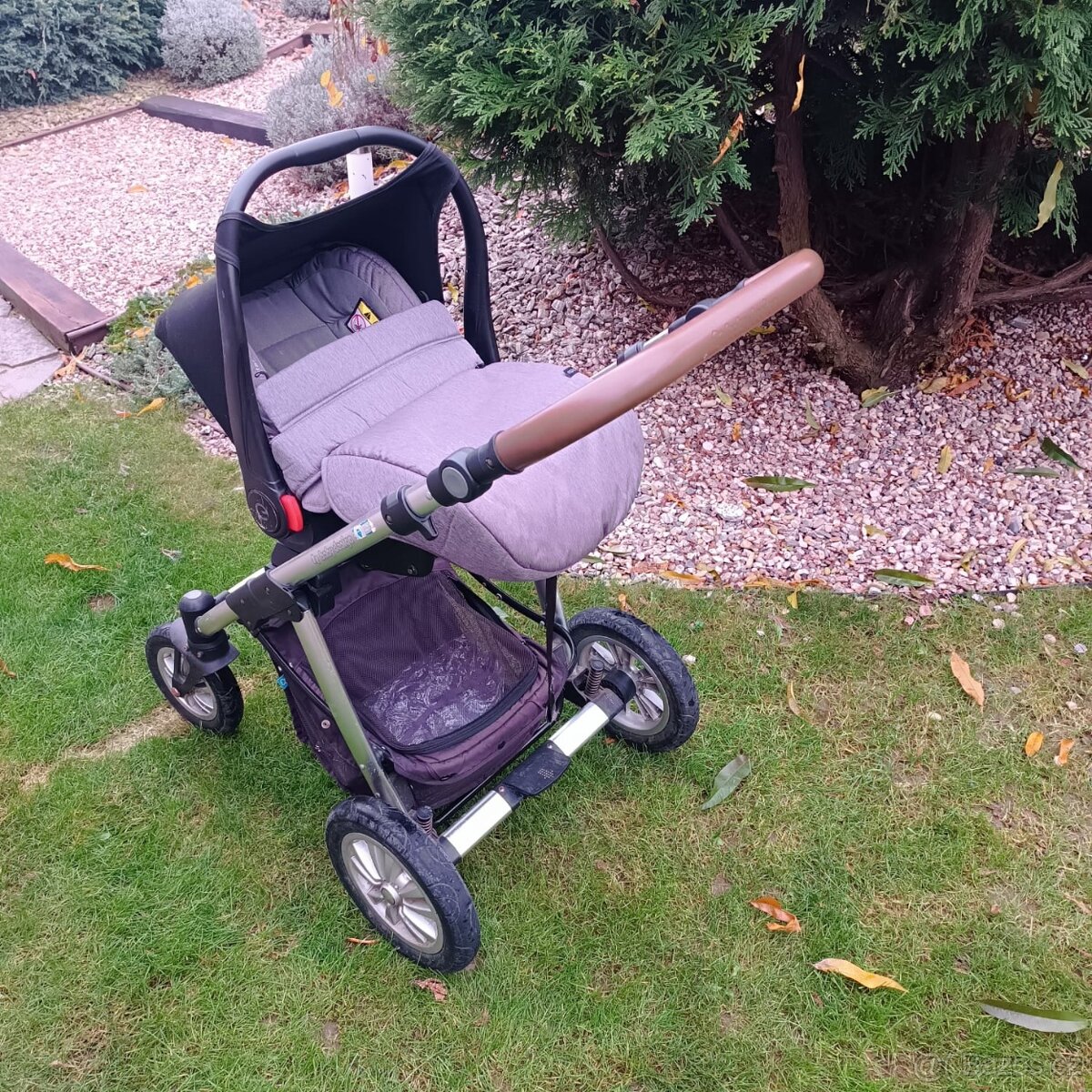 Kočárek dvojkombinace + autosedačka s adaptéry - 6