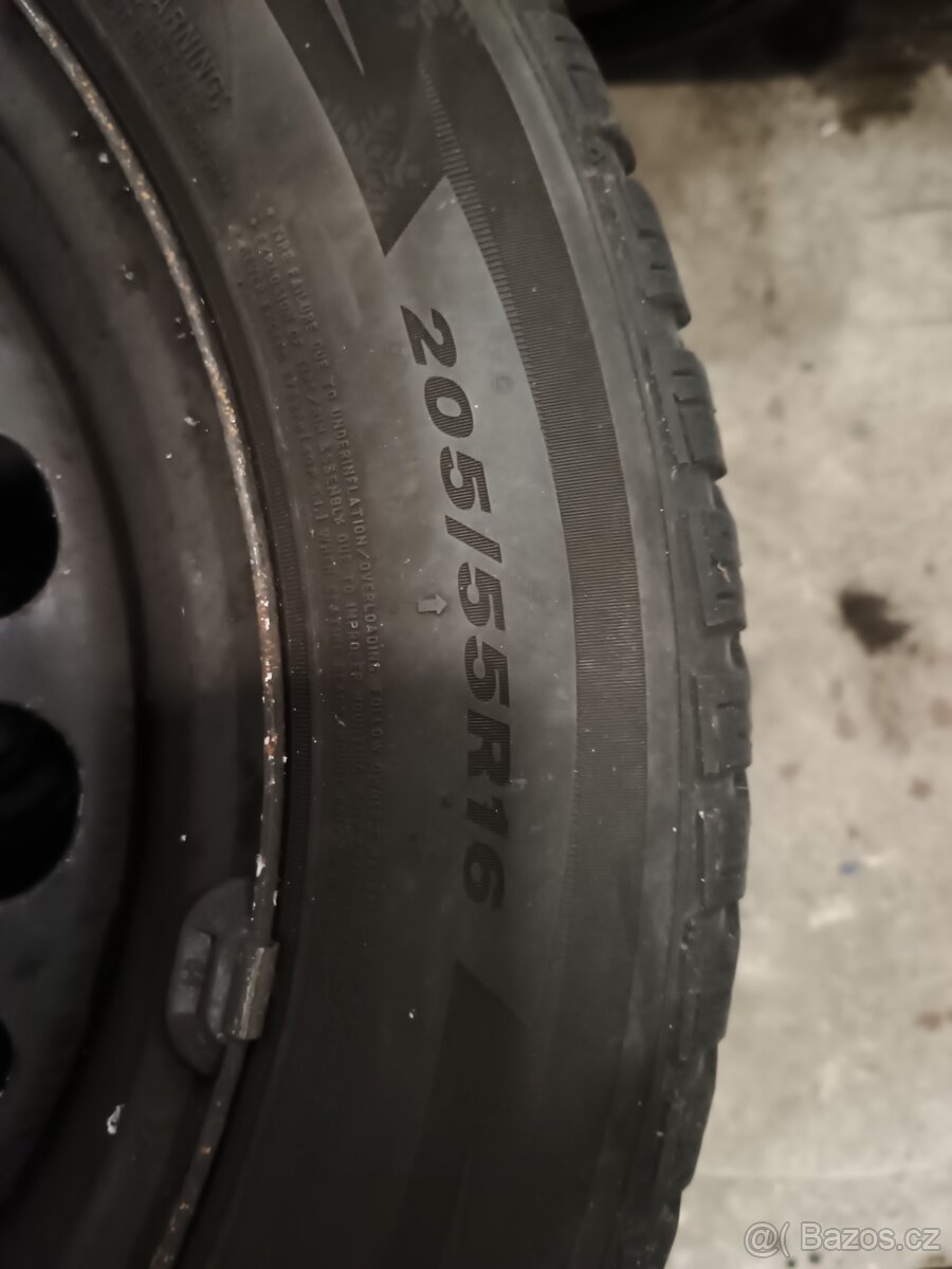 Prodám zimní komplety 5x112 R16 - 6