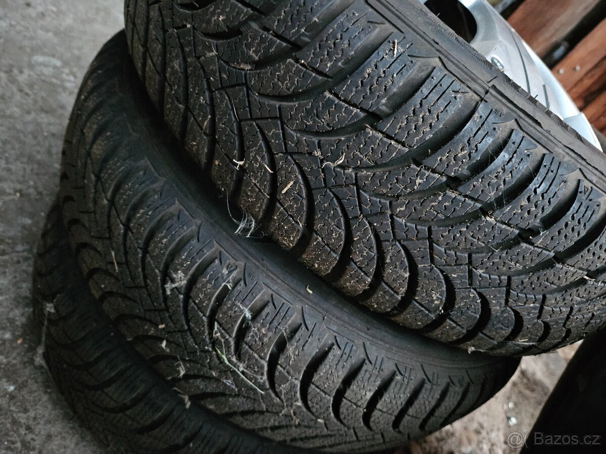 Zimní pneu 165/70 r13 - 6