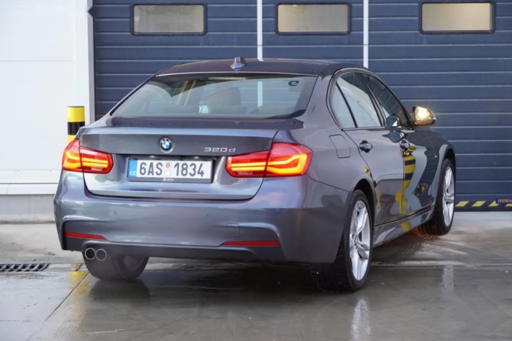 BMW Řada 3, 320D,Xdrive,M-paket,Led,Kamera - 6