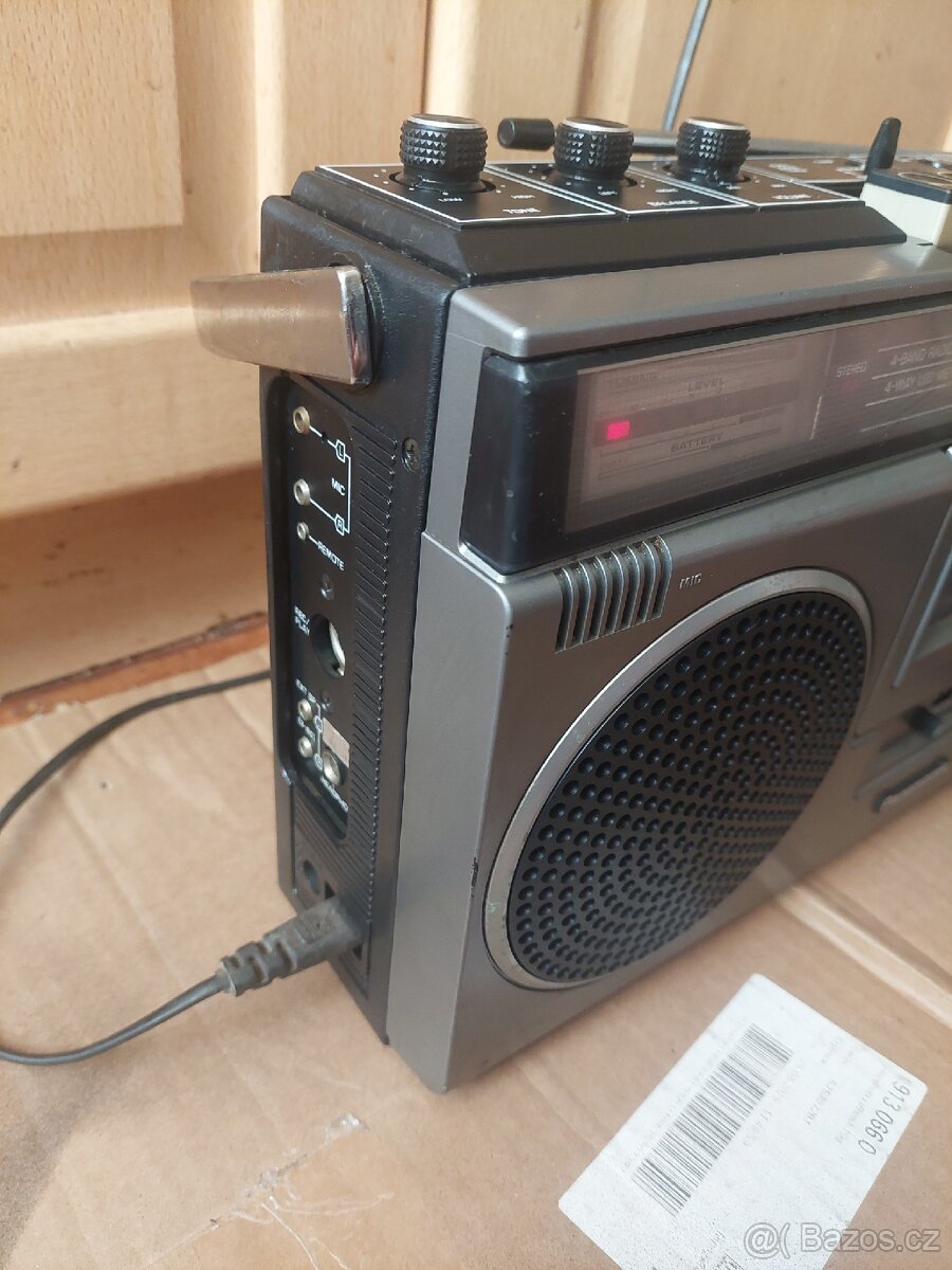 Rádio Panasonic RQ 4050li - 6