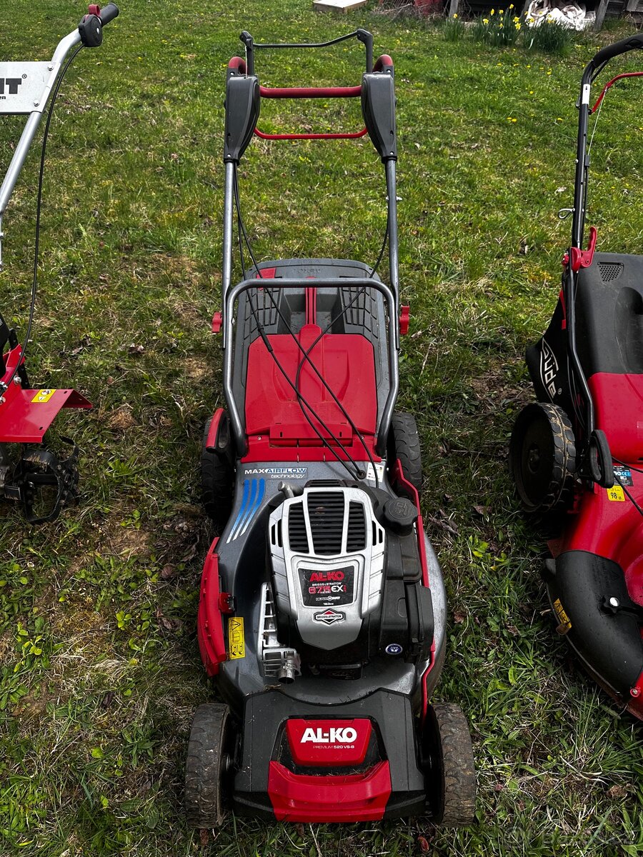 Sekačky a rotavátor - 6