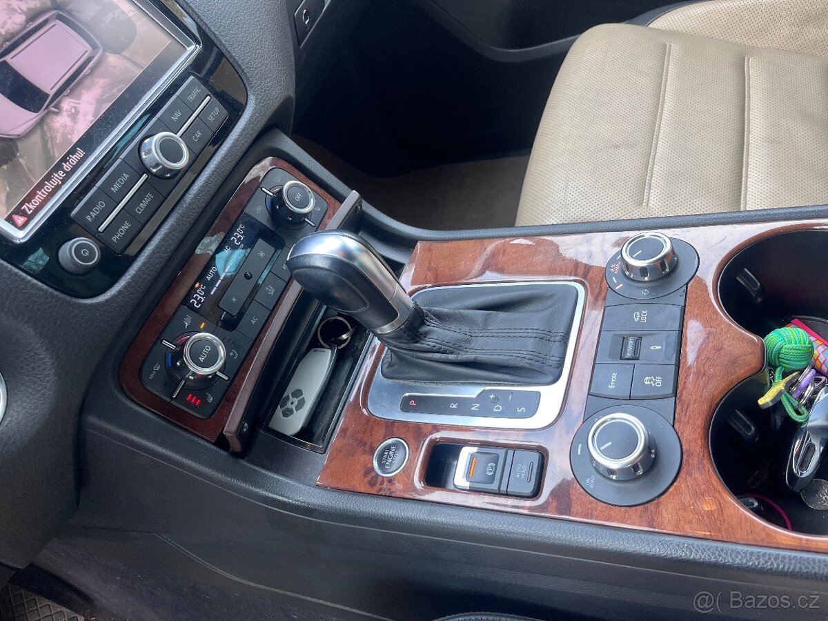 Vw Touareg 3.0 tfsi hybrid - 6