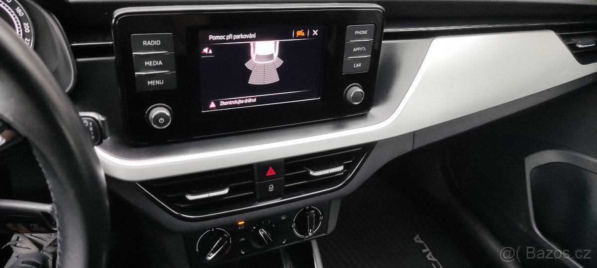 Také na splá.tky Škoda Scala 1.0TSI 85kW, možný protiúčet - 6