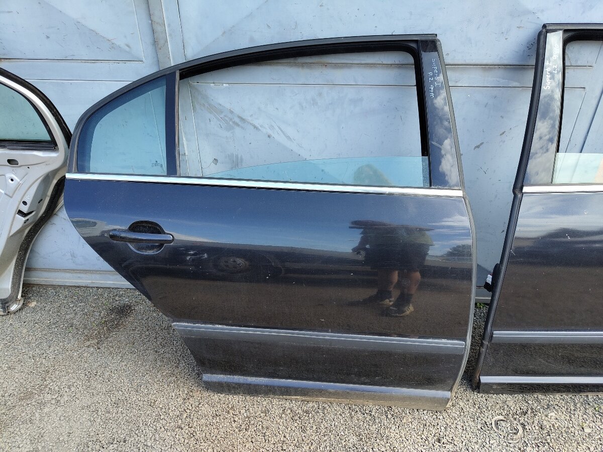 Dveře, kapota Superb I - 9910 a 9102 - 6