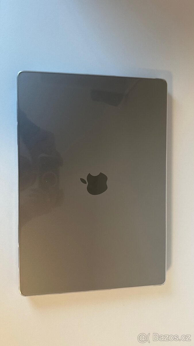 MacBook Pro 16” (2023) – M2 Pro / 16GB / 512GB - 6