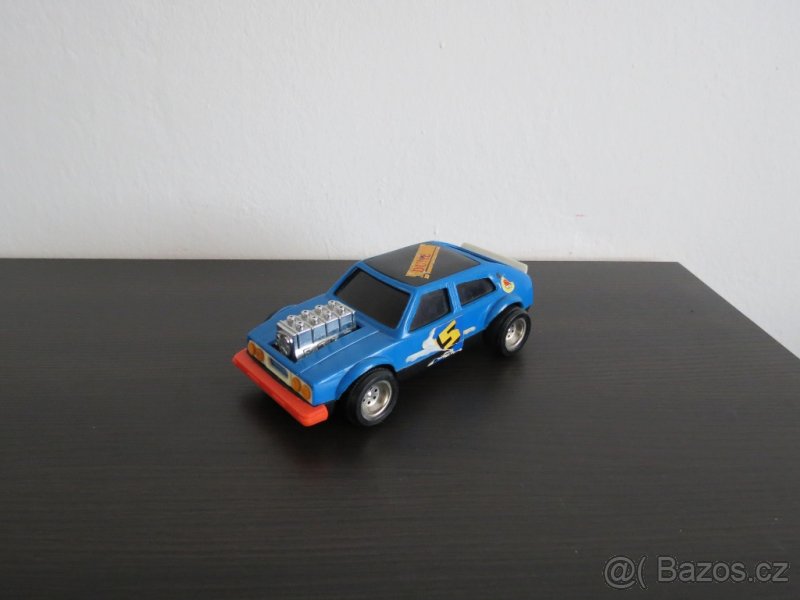 Autíčka staré hračky plechové ne ITES KDN 70. léta. - 6