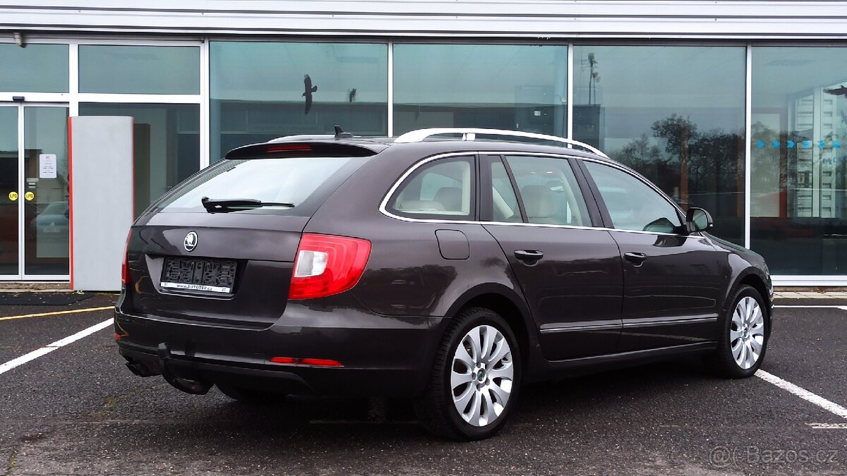 Škoda Superb 2 2.0 TDI 125 Kw Elegance - 6