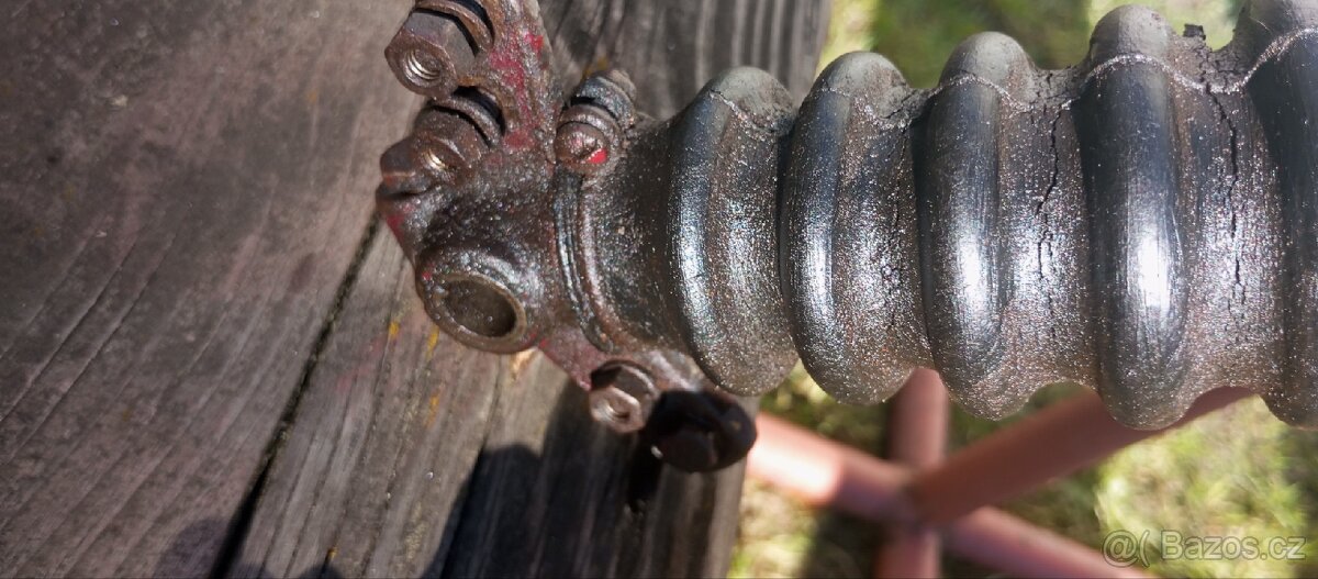 Jawa pérák předek - 6