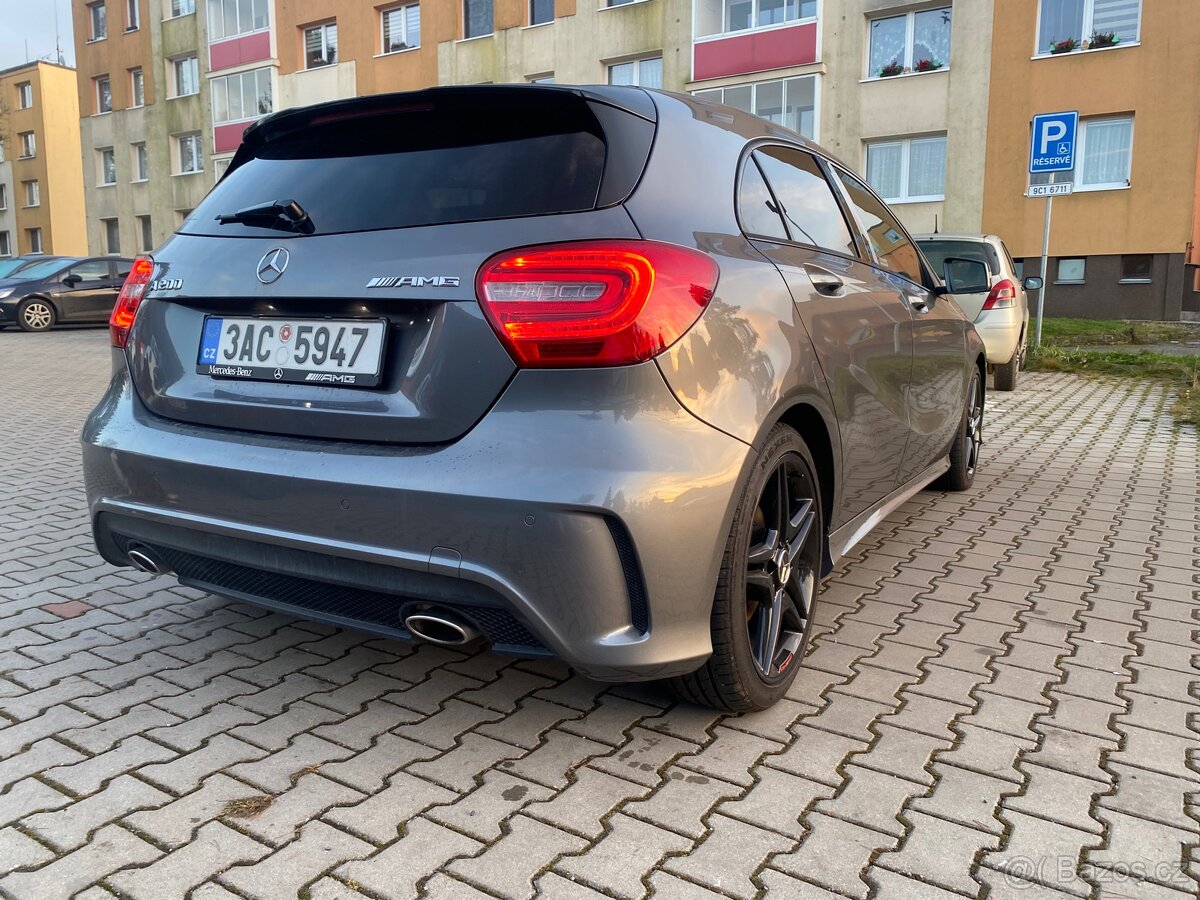 Mercedes Benz A 200 amg line - 6