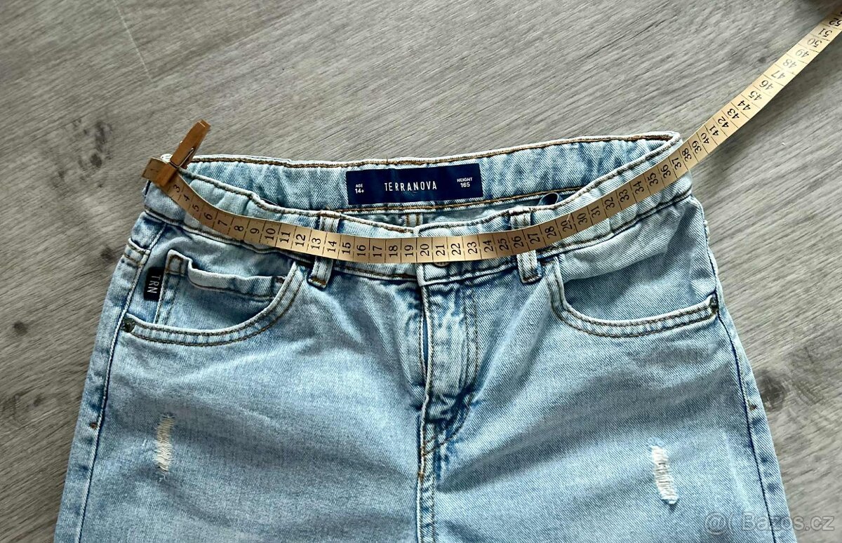 Prodám kraťasy Terranova vel.164 - 6