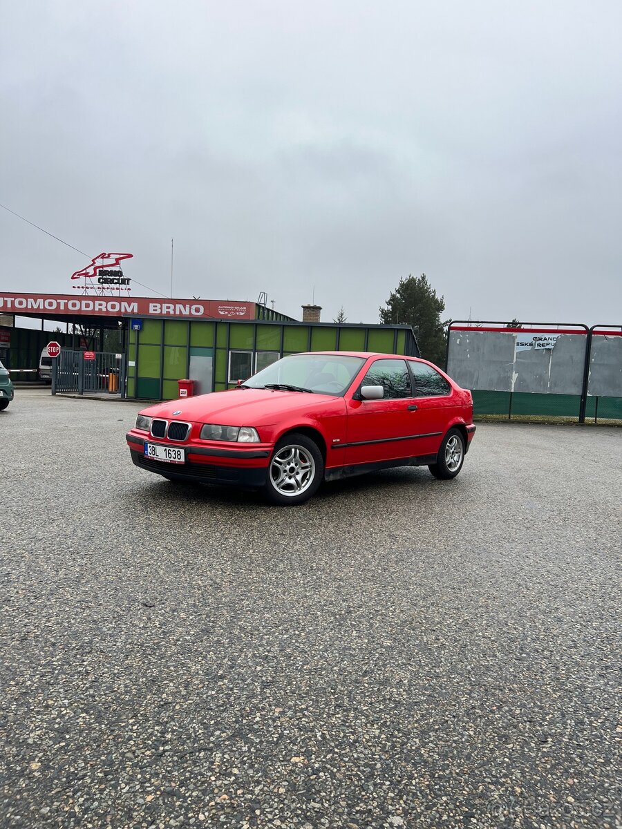BMW e36 compact - 6