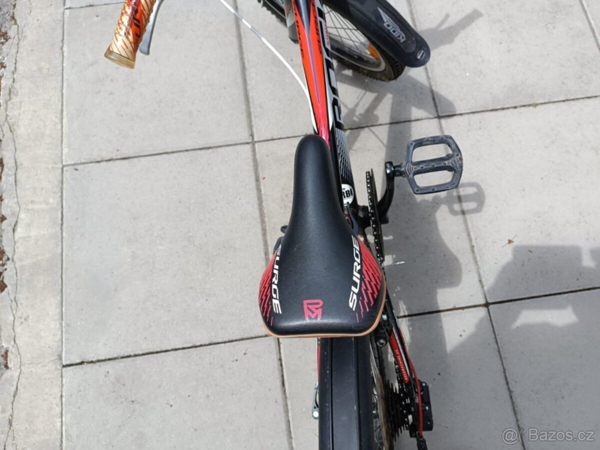 Rock Machine vel. 20 - 6