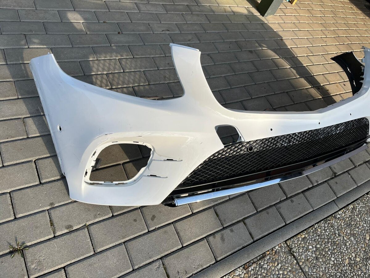 Přední nárazník Mercedes GLC AMG - 6