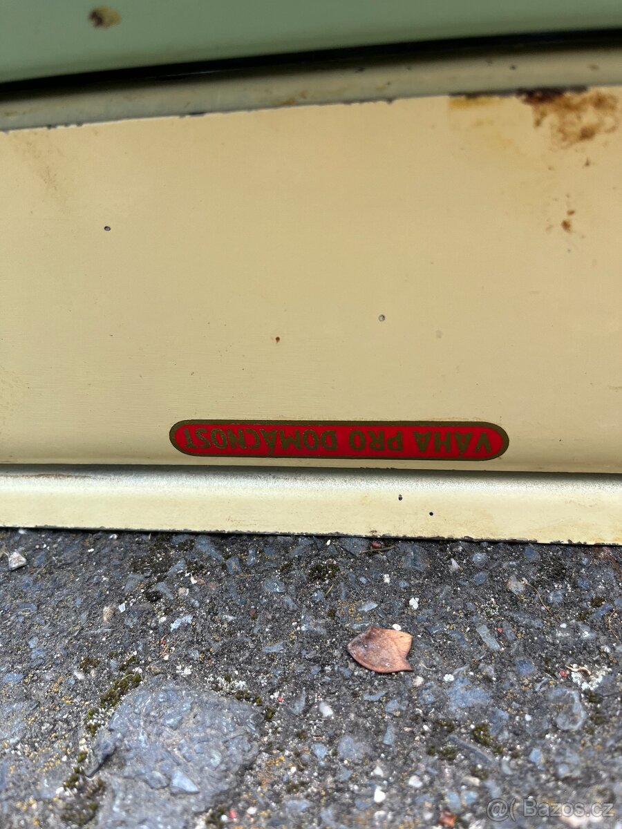 KUCHYŇSKÁ VÁHA RETRO - 6