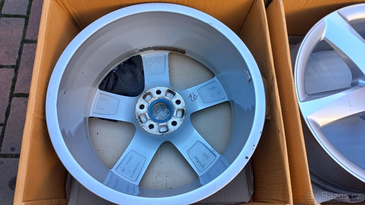 Zánovní alu disky originál Audi 7.5jx19h2, et 29 - 6