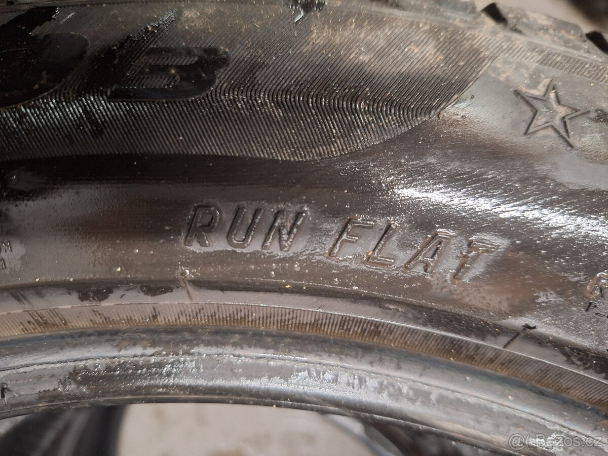 Prodám zimní pneu 245/50/18 100H Pirelli - 6