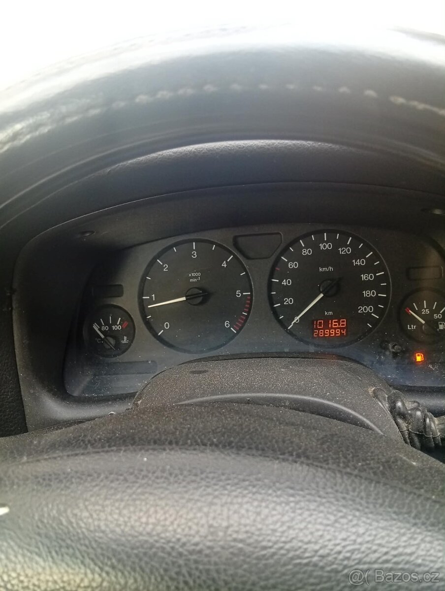 Opel Astra 1.9 - 6
