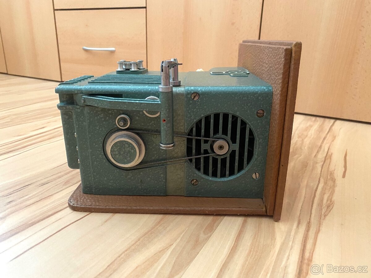 Stará promítačka - 6