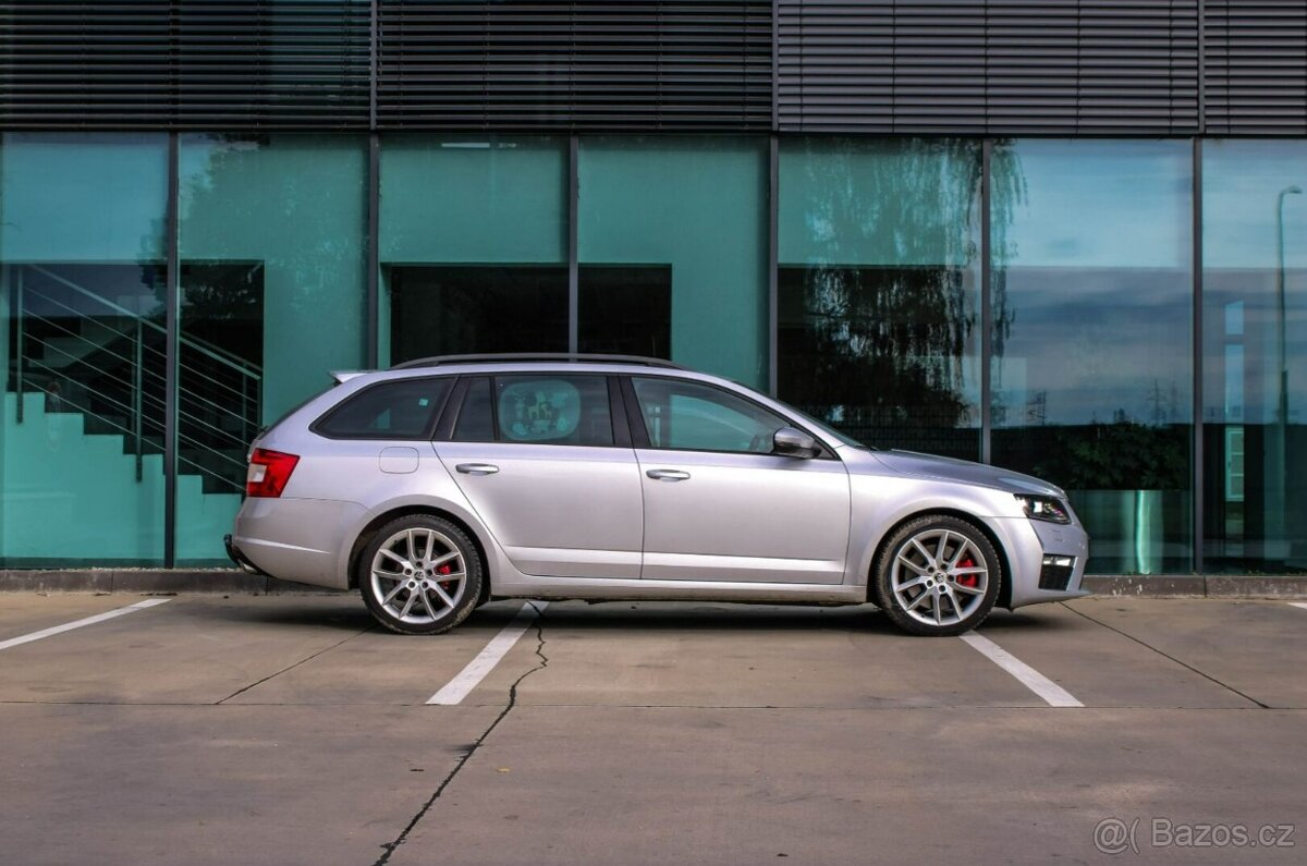 Škoda Octavia 3 Combi 2.0 TDI DPF RS DSG - 6