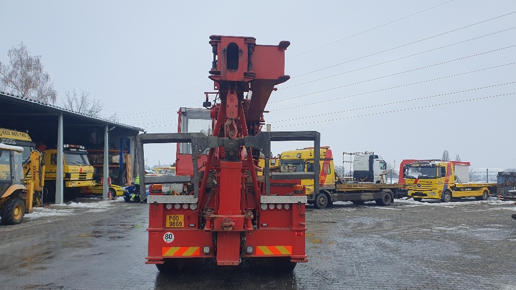 Tatra AV14 - vyprošťovací speciál s brýlemi - 6