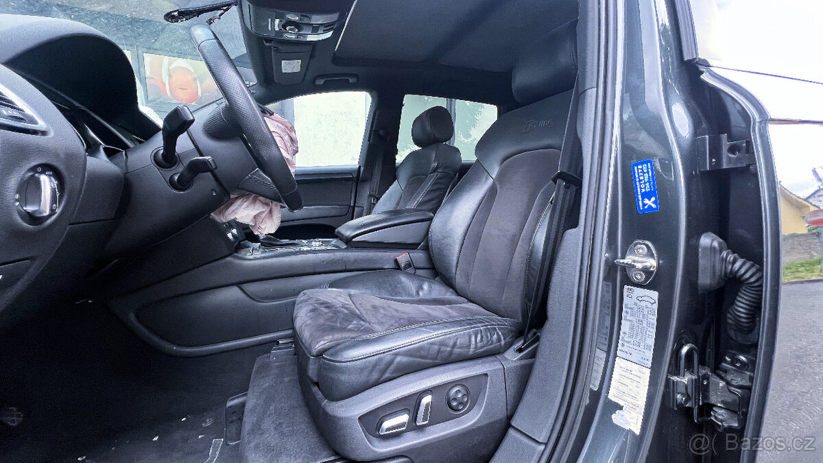 Vůz na náhradní díly Audi Q7 4L FL S-Line 2015 CRCA NAC LZ7S - 6