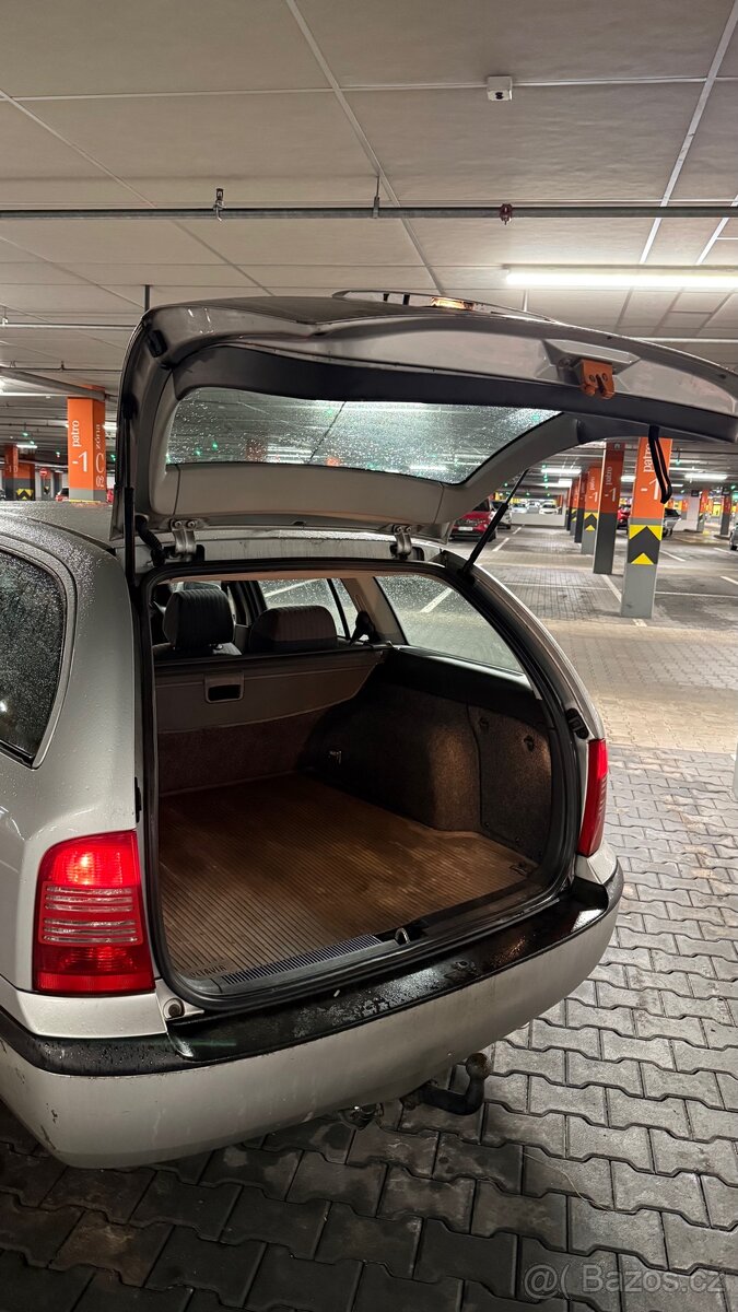 Škoda Octavia 1 - 6