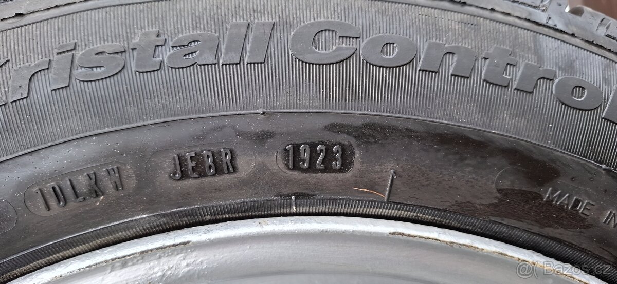 Zimní pneu 5x112 r16 - 6