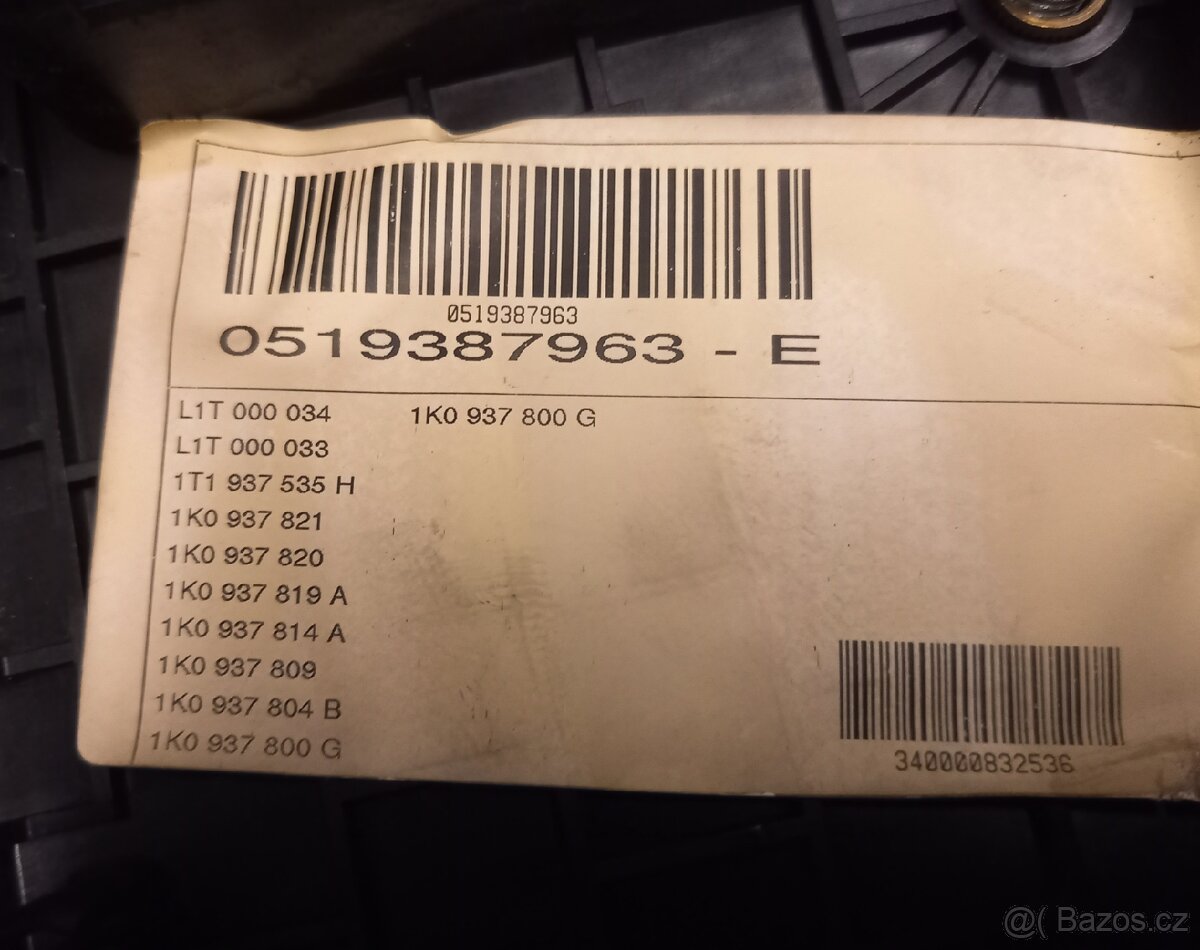 VW Touran - pojistkové skříň - 6