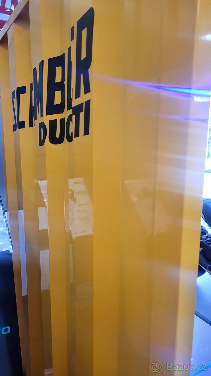 Kovová stěna a podstavec na motocykl Ducati Scrambler - 6