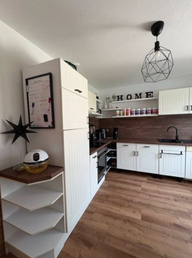 Moderní venkovská kuchyně se spotřebiči,5780 - 6