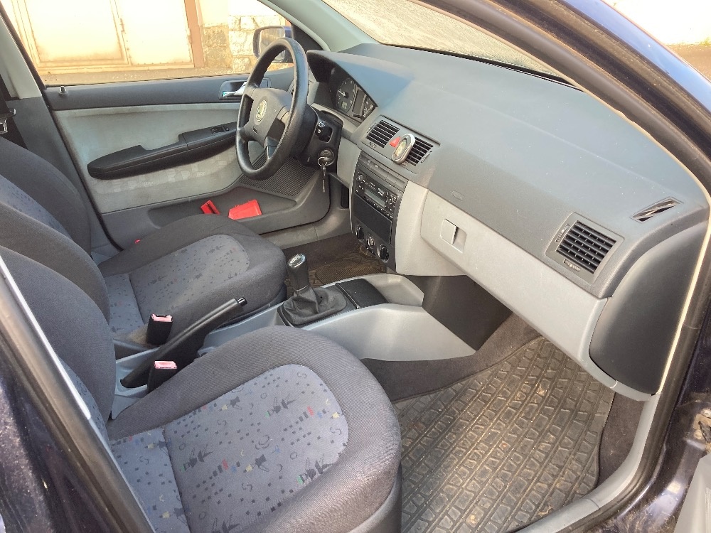 Prodám Škoda Fabia Kombi 1.9 TDI 74 Kw r. v. 2001 - 6