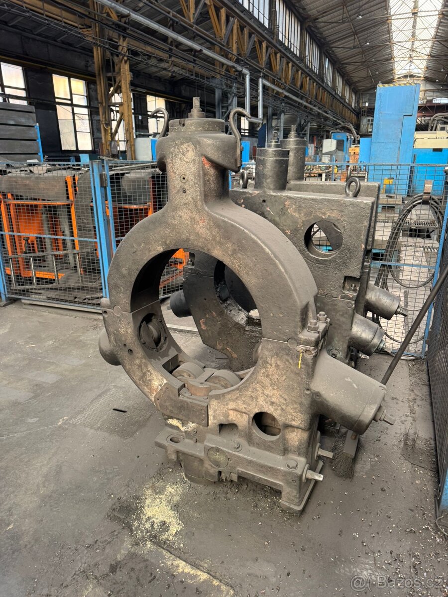 Soustruh SUA 125 / 5000 - 6