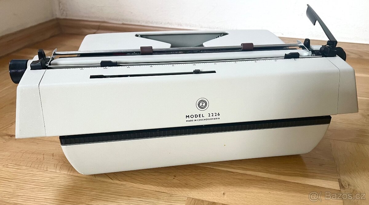 Přenosný psací stroj Consul 2226 – československá legenda, ú - 6
