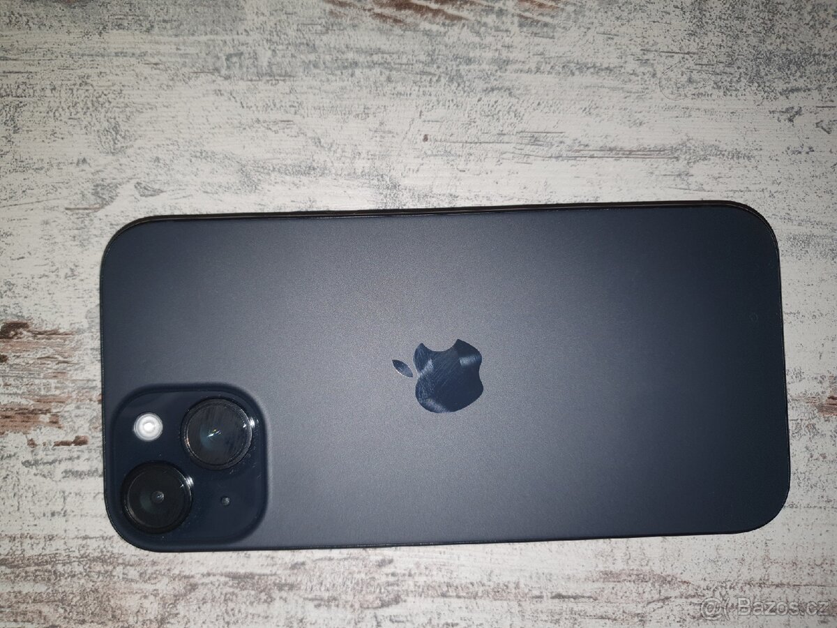 Prodám iPhone 15 - 6