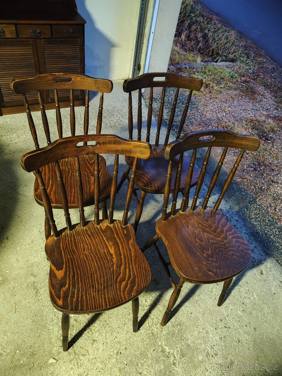 Jídelní sestava Bonanza - stůl, židle, stěna, lustr - 6