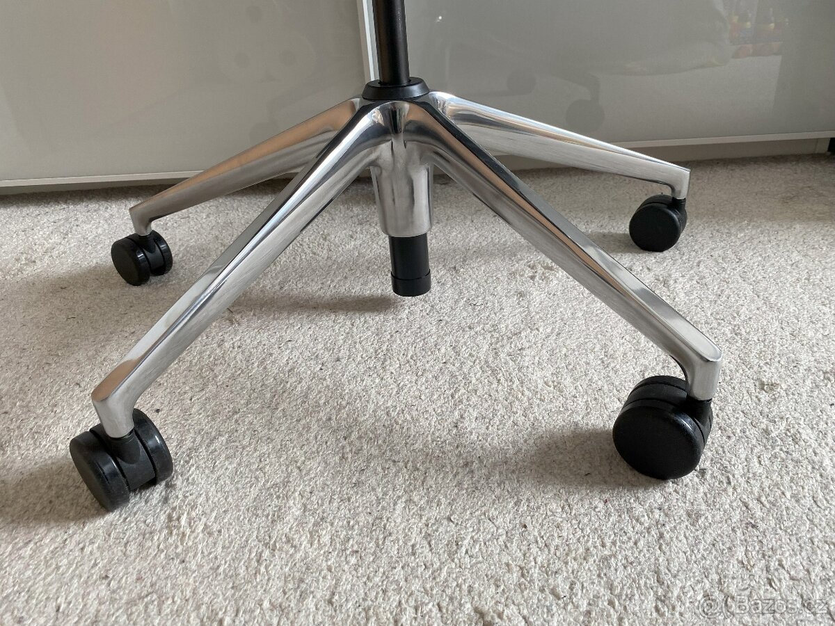 Kancelářská židle - Vitra ID Mesh diamond PC 30000,- NOVÁ - 6