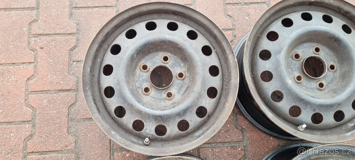 Plechové disky 9147 6,5x16 5x114,3 ET51 střed 67 Kia Hyundai - 6