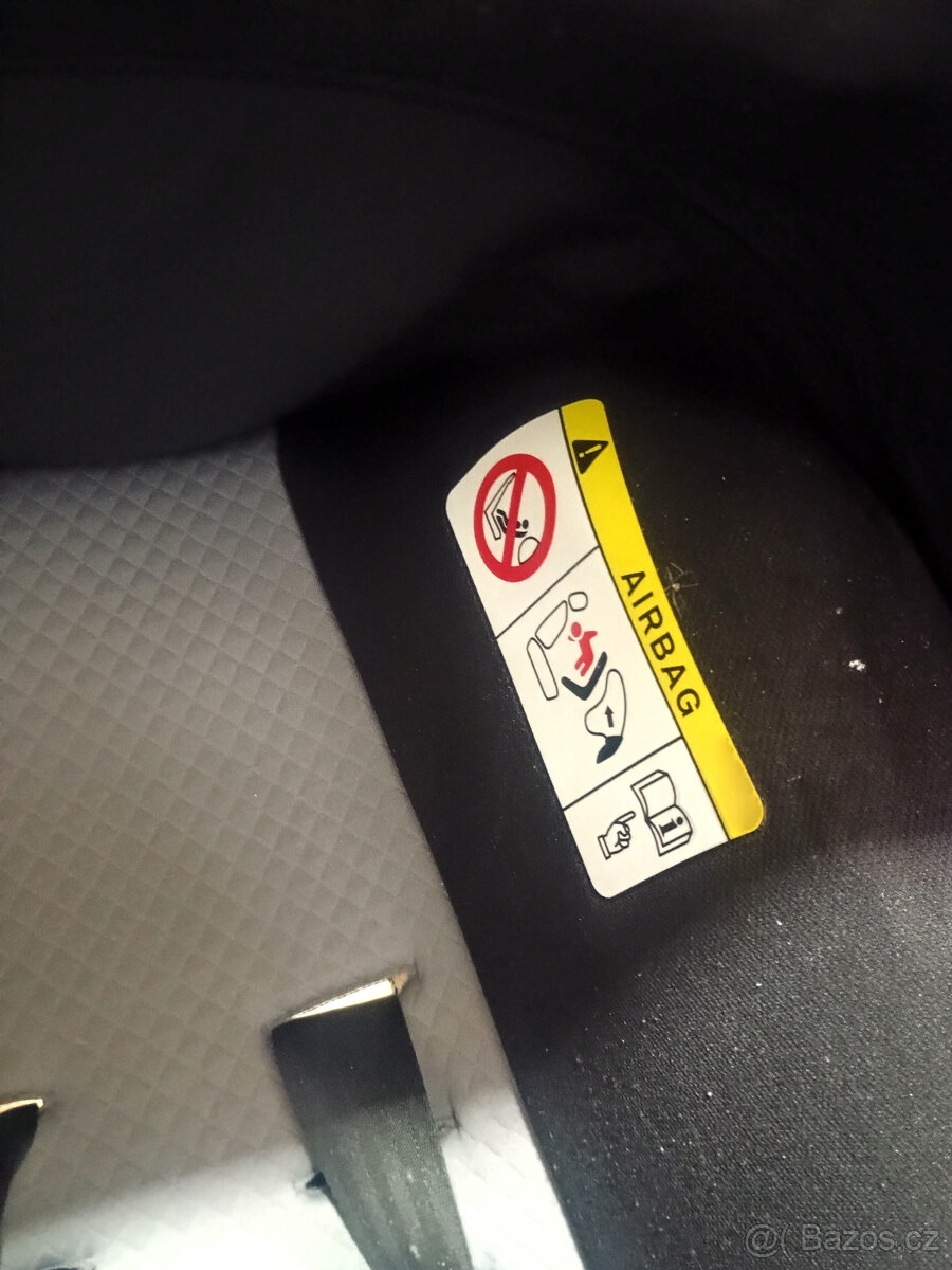 Dětská autosedačka - 6