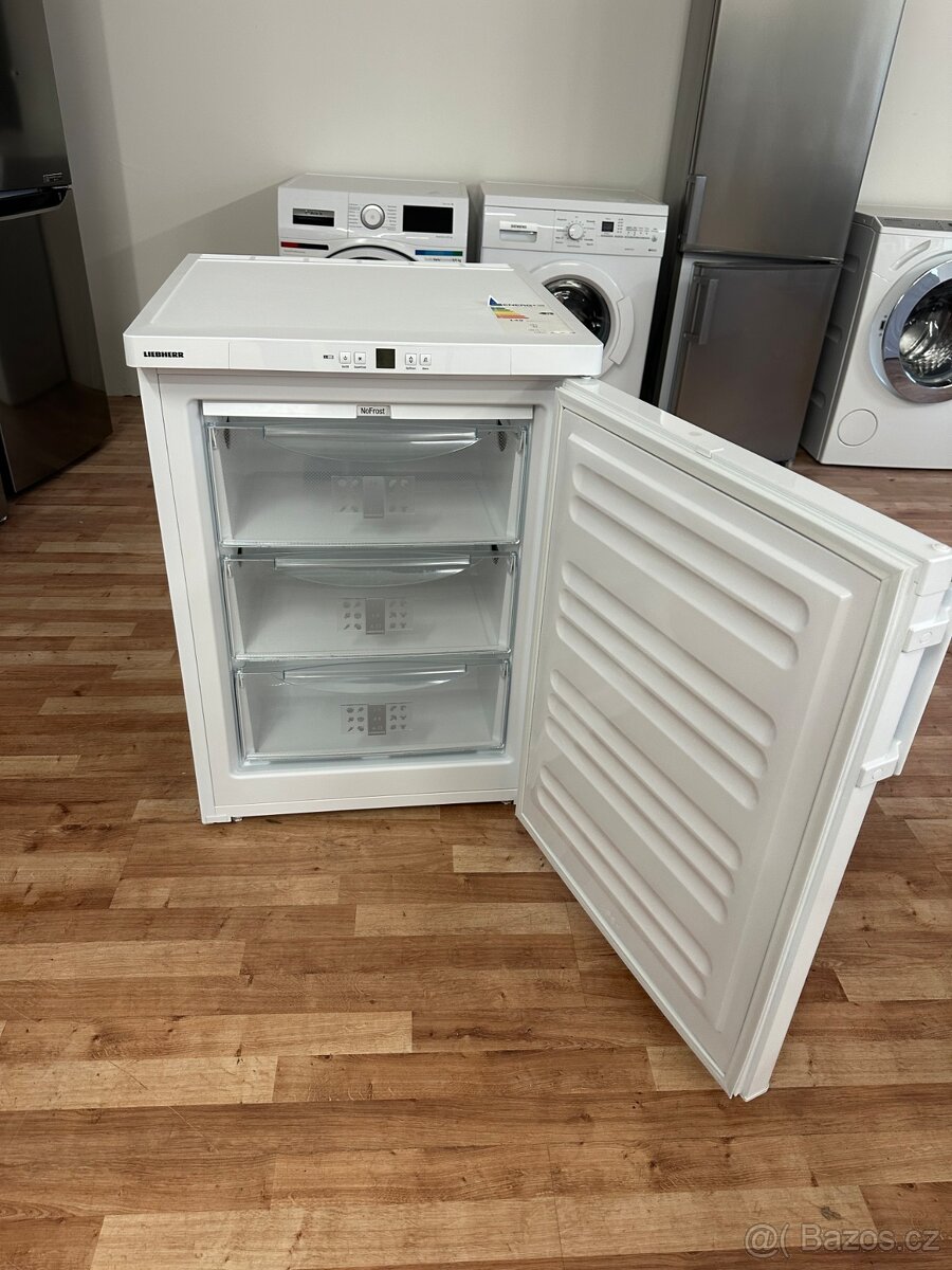 Mrazák Liebherr (162) - 6