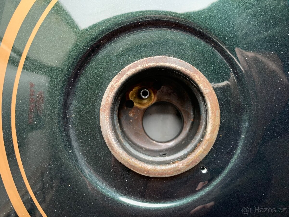 Nádrž Royal Enfield 500 - 6