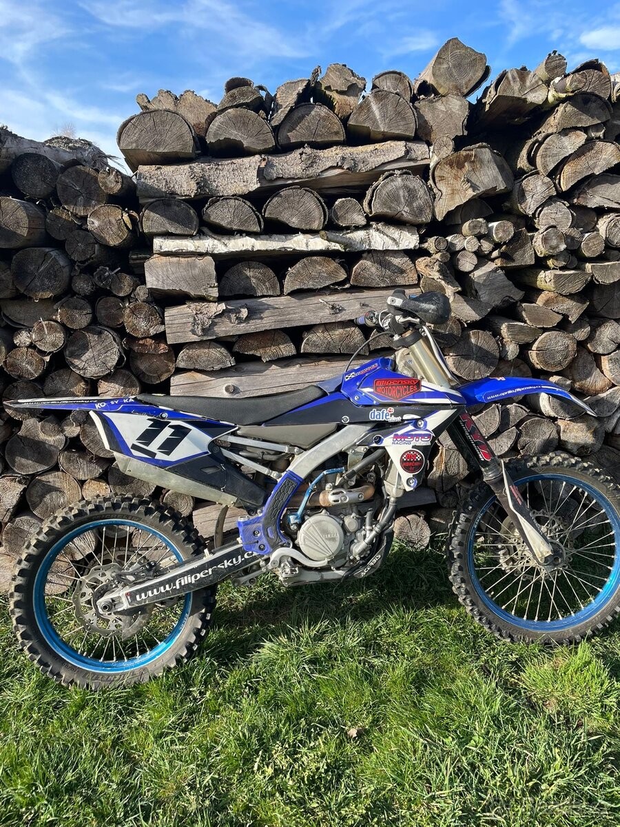 Yamaha YZ250F - 6