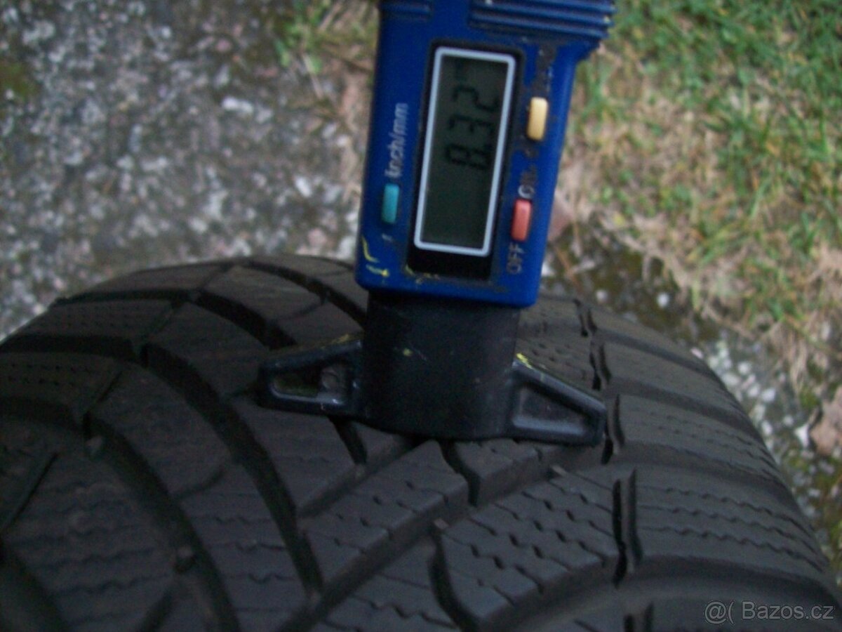 sada zimních pneu 205.60.16 XL vzorek 95% - 6