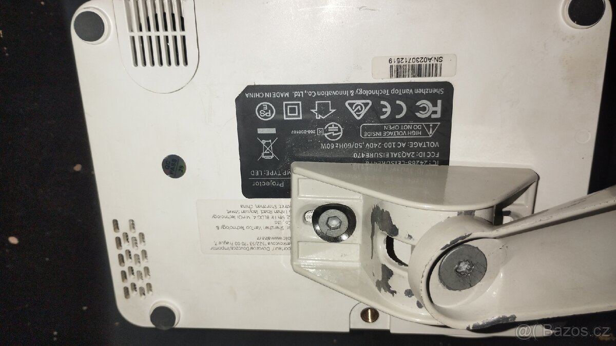 Projektor Vankio+plátno se stojanem - 6