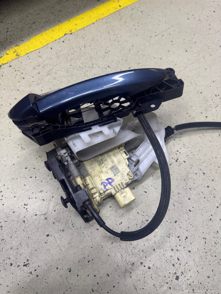 Zámky dveří passat B6 - 6